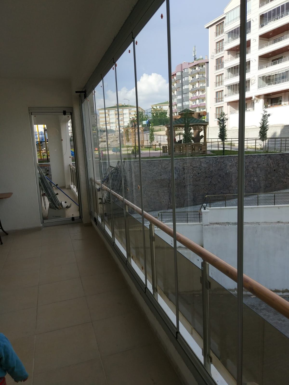 bağlıca anka mia evleri cam balkon montajı